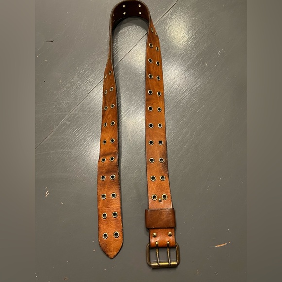 Antique Double Eyelet Buckboard Leather Belt - Picture 5 of 7